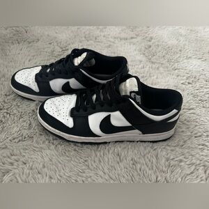 Nike Panda Dunks